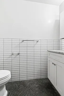 Rented by Compass | media 17