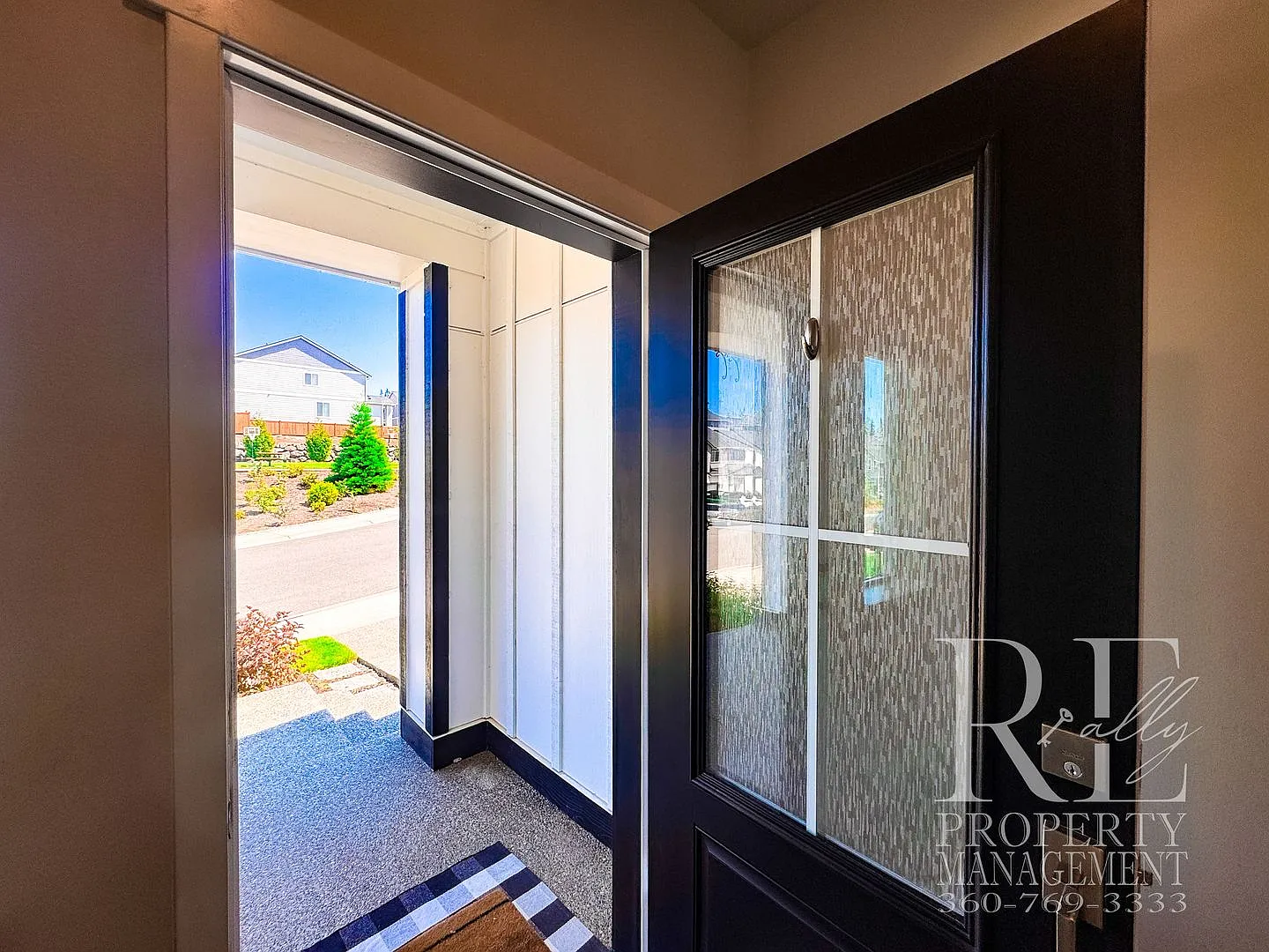 Spacious 5-Bedroom Home with Modern Layout, Natural Light & Park Access — Photo 3