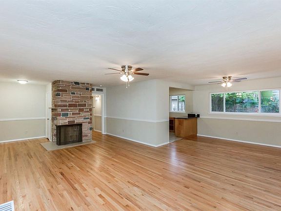 4th image of 2030 N West Ave