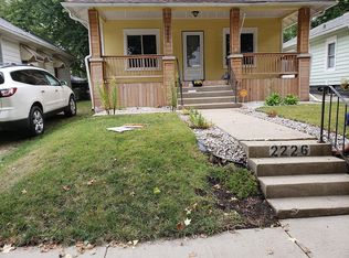 2226 S 10th St, Springfield, IL 62703