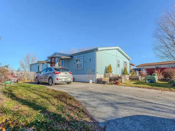 260 NW Golden Hills Dr Spc 19, Pullman, WA 99163