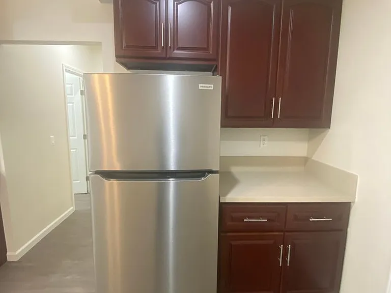 1431 Cedar Ave — Photo 6