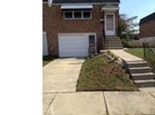 10211 W Keswick Rd, Philadelphia, PA 19114
