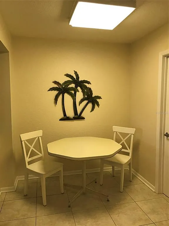 2 bed, 2.0 bath, 1080 sqft, $2,300 — Photo 4