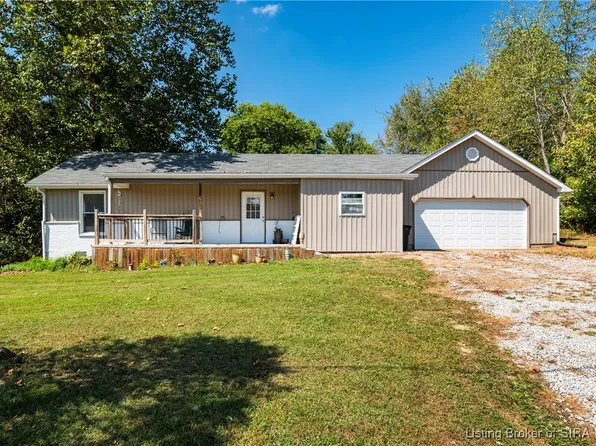 425 W Main Street, Pekin, IN 47165