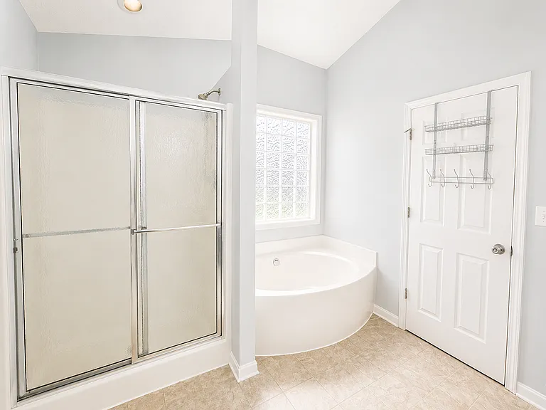 10417 Leven Blvd — Photo 20