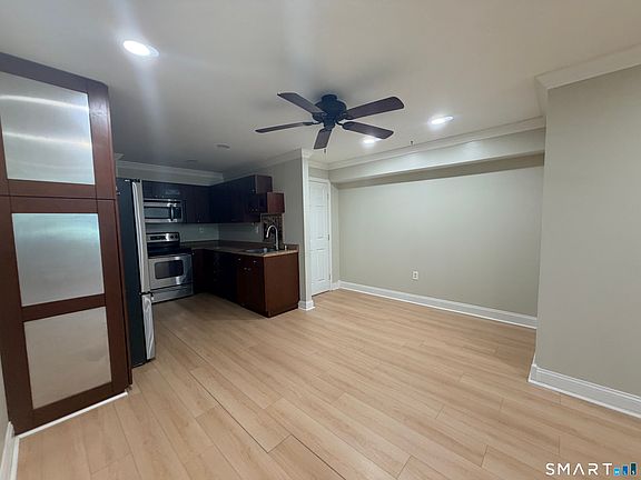 4th image of 15 Ellsworth Street #7