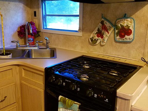 Kitchen area