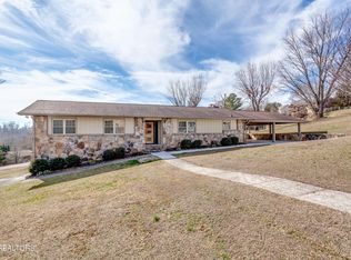 1501 Hidden Hills Dr, Clinton, TN 37716