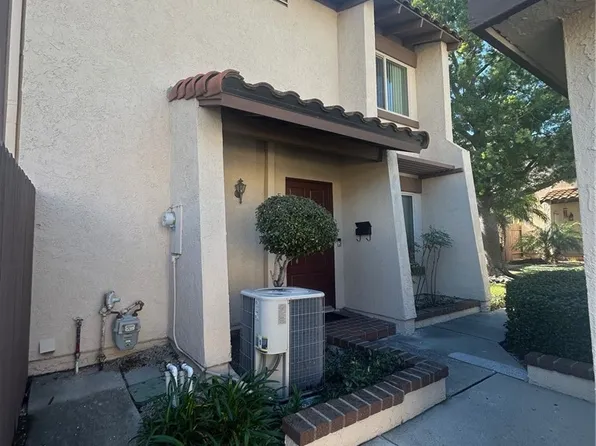 5640 E Plaza De Amantes, Anaheim, CA 92807