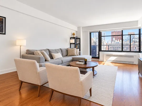 715 Park Ave APT 14E, New York, NY 10021