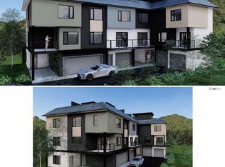 1912 Clarke St, Pt Moody, BC V3H 1X9