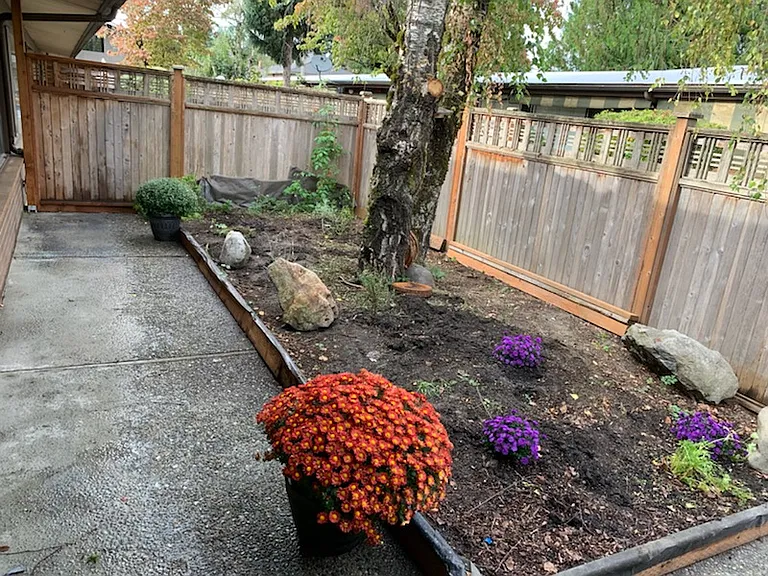 208 Main Ave N #2 — Photo 6