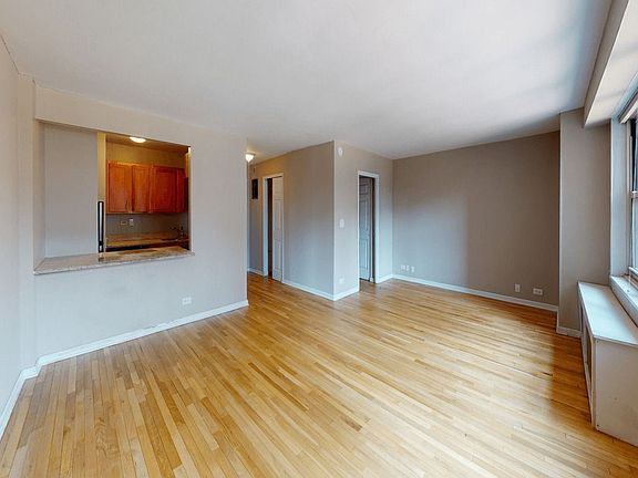 2nd image of 80 N Moore St #807A