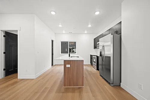 218 W Paxton Ave #5 Photo 1