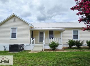 840 Deep Creek Church Rd #A, Burlington, NC 27217