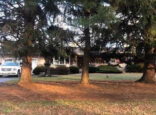 31 Locktown Rd, Frenchtown, NJ 08825