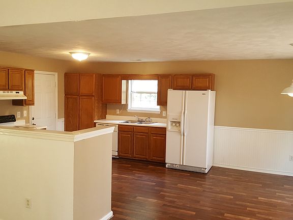 4th image of 3636 Hosiers Oaks Dr