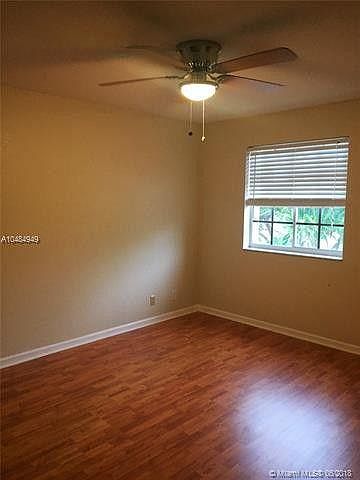 2nd image of 1114 Fairfield Meadows Dr