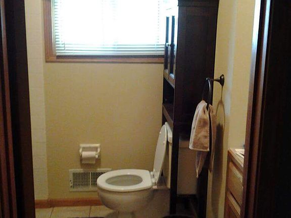 2nd image of 1301 Gary Dr