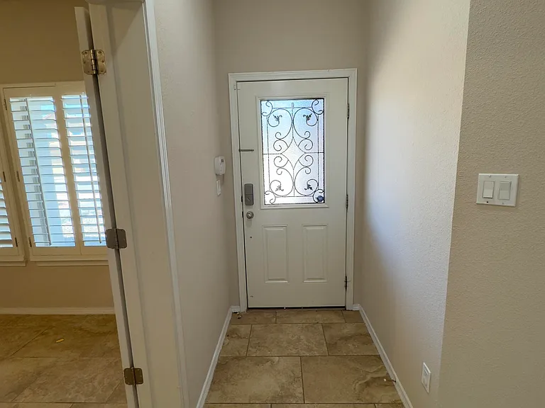 7665 Mundy Creek Dr — Photo 5