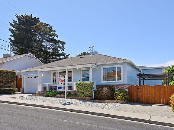 4th image of 127 Rosewood Way