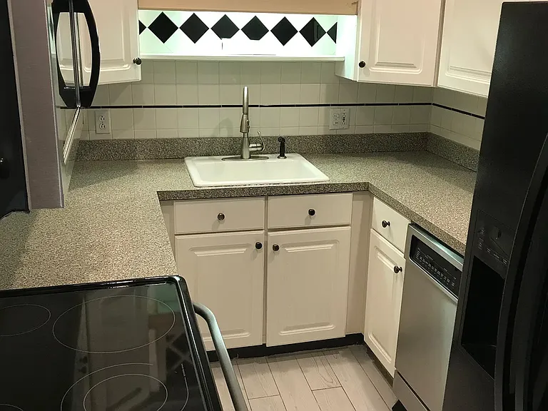 215 N Essex Ave #1 — Photo 8