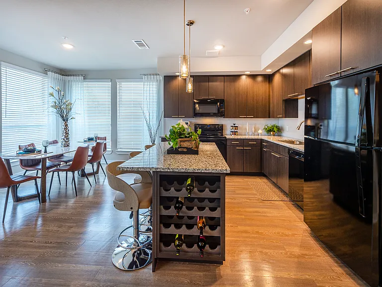 Town Center Lofts — Photo 5