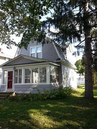 1st image of 4039 37th Ave S