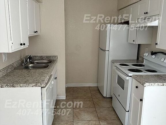 4th image of 944 9th St