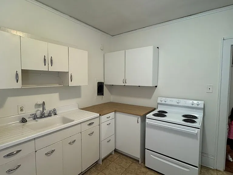 429 S Boylan Ave — Photo 13
