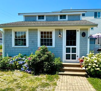 1 Spurr Rd, Bourne, MA, 02532