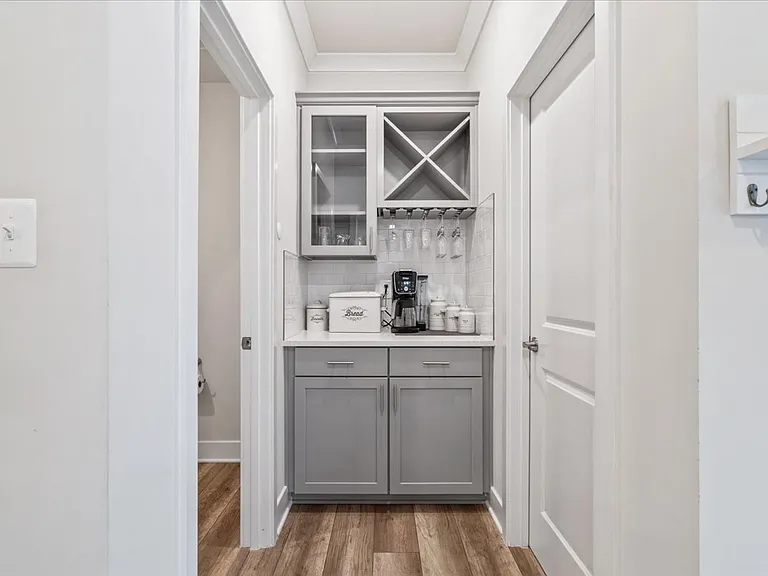 1309 Crampton Pl — Photo 18
