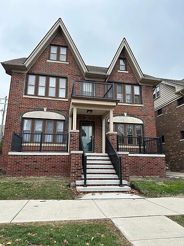 1001 Beaconsfield Ave Photo 1