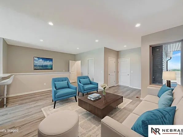 1927 Battista Pl, Lincoln, NE 68521