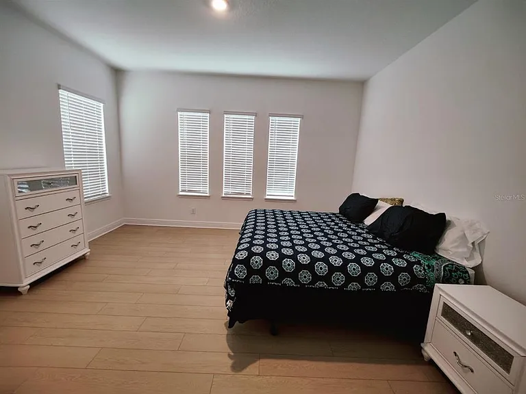 7703 Nemours Pkwy — Photo 17