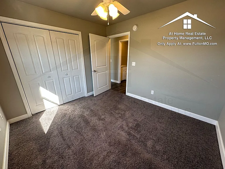 506 Commons Dr — Photo 9