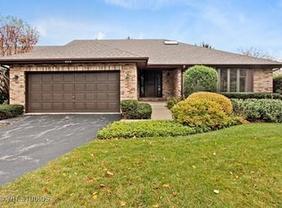 829 Brian Ct, Gurnee, IL 60031