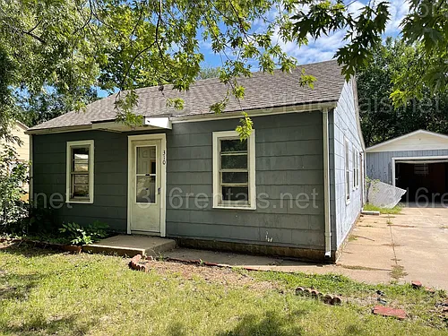 310 N Glendale Ave Photo 1