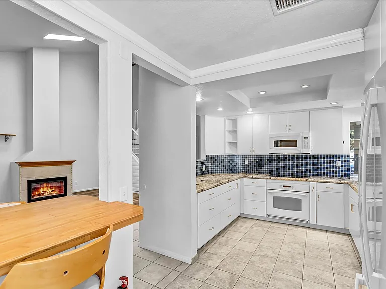 8177 Mission Vista Dr — Photo 12