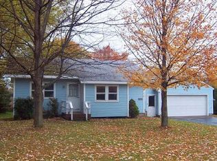 6425 Bartlett Rd, Westmoreland, NY 13440