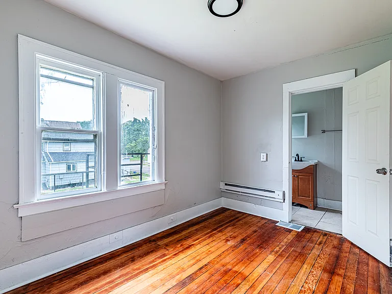 227 Saratoga Ave #3 — Photo 16