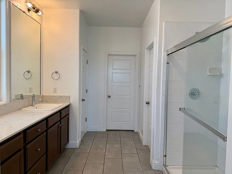 5817 E Truman Ave — Photo 13