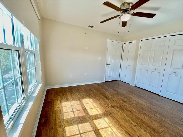 5467 Vineland Rd #6301 — Photo 23
