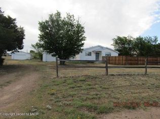 505 Yucca Dr, Fritch, TX 79036