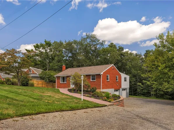 4364 Kenson Dr, Allison Park, PA 15101