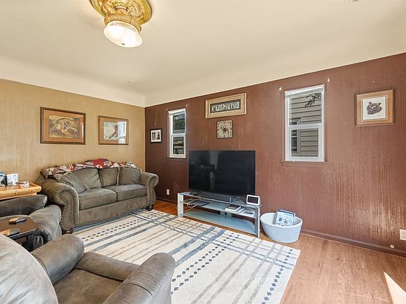 3rd image of 1120 N 26th St