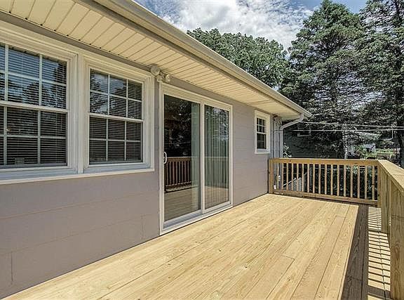 5th image of 3314 Melody Ln