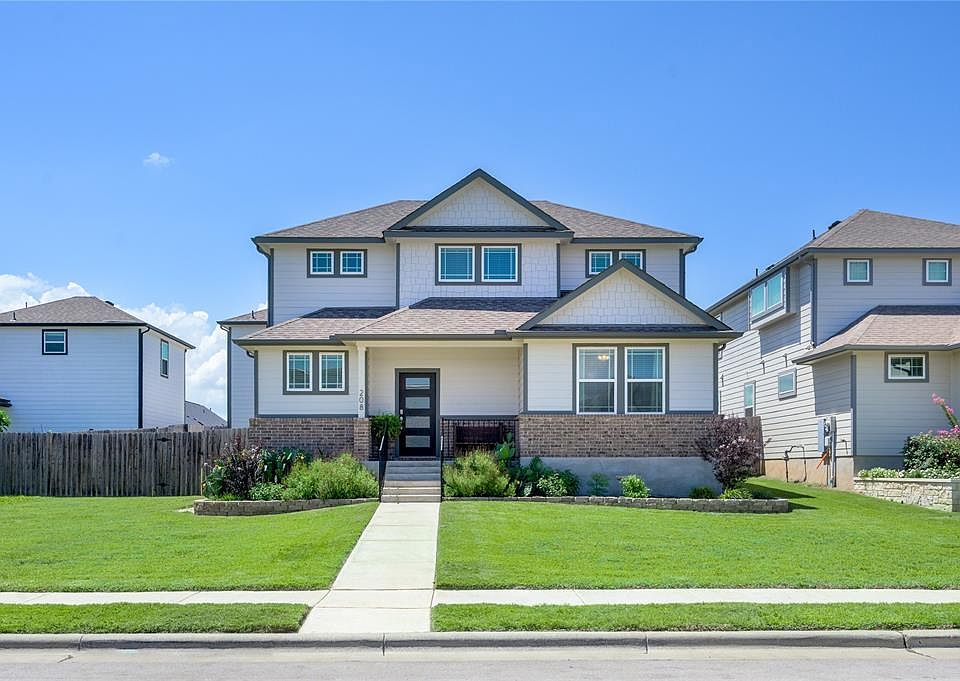 1st image of 208 Garner Dr