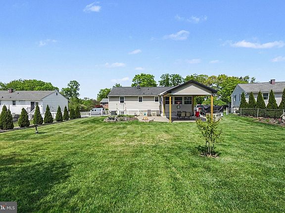 5th image of 3513 Fondulac Rd